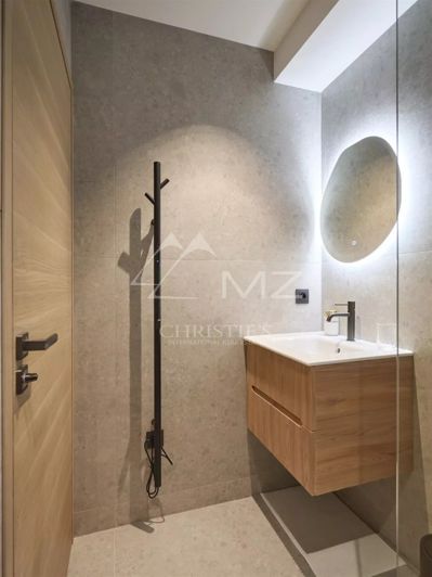 Image No.21-2 Bed Apartment for sale