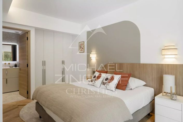 Image No.11-4 Bed Apartment for sale