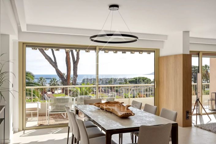 Image No.24-4 Bed Apartment for sale