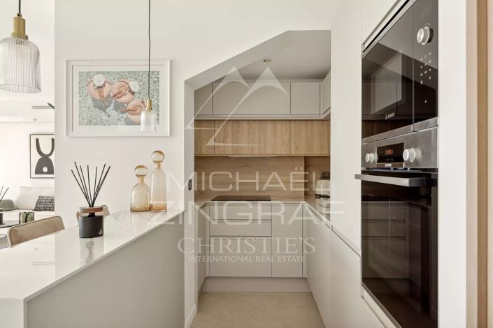 Image No.26-4 Bed Apartment for sale