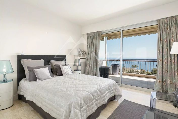 Image No.11-4 Bed Apartment for sale