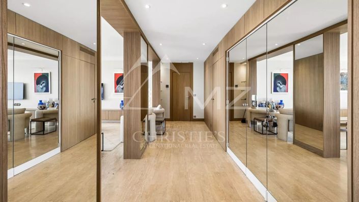 Image No.21-4 Bed Apartment for sale