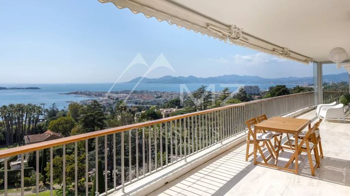 Image No.28-4 Bed Apartment for sale