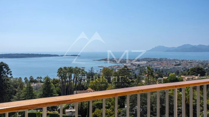 Image No.29-4 Bed Apartment for sale