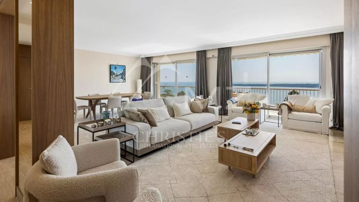 Image No.4-4 Bed Apartment for sale