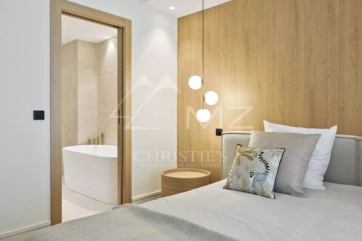 Image No.18-2 Bed Apartment for sale
