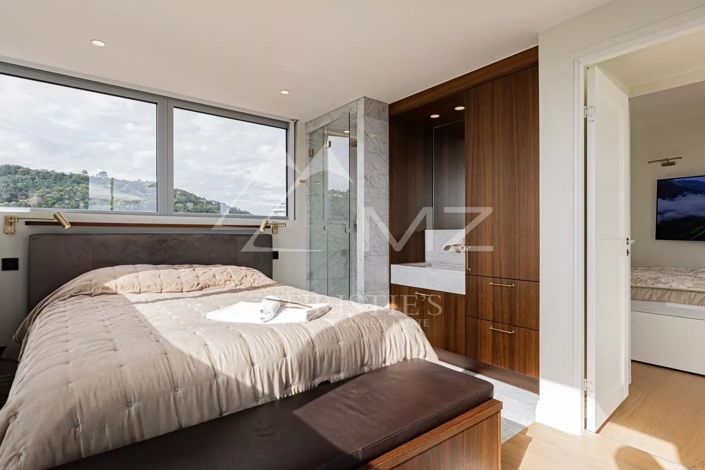 Image No.18-4 Bed Apartment for sale