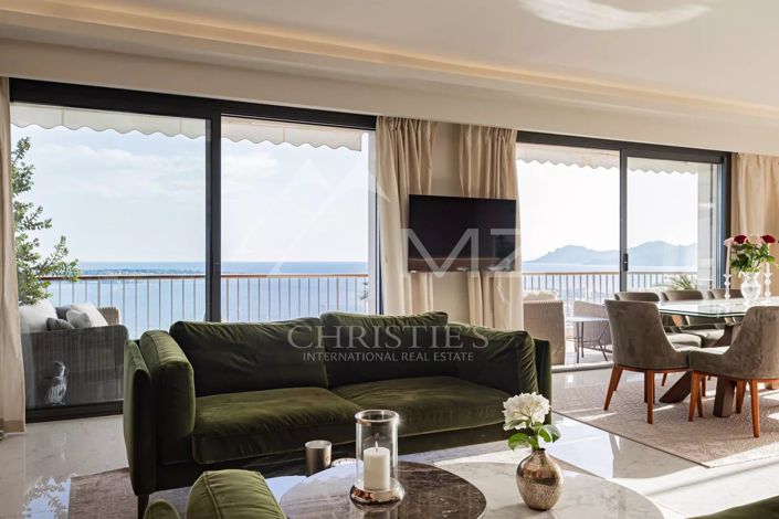 Image No.4-4 Bed Apartment for sale