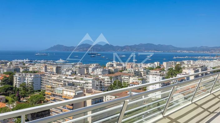 Image No.15-4 Bed Apartment for sale