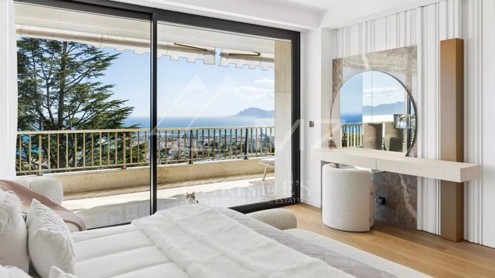Image No.17-4 Bed Apartment for sale