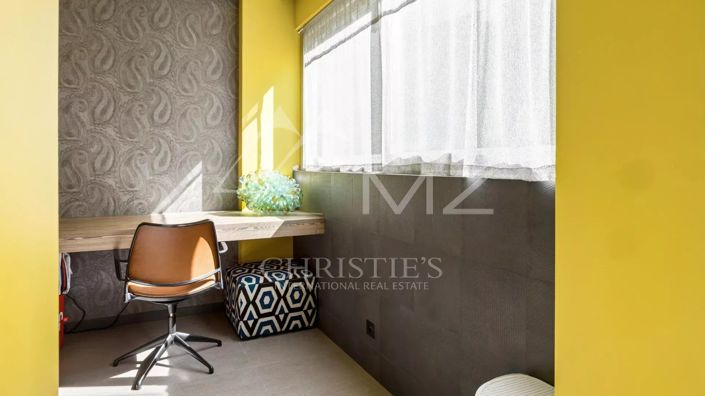 Image No.12-3 Bed Apartment for sale