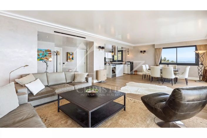 Image No.9-3 Bed Apartment for sale