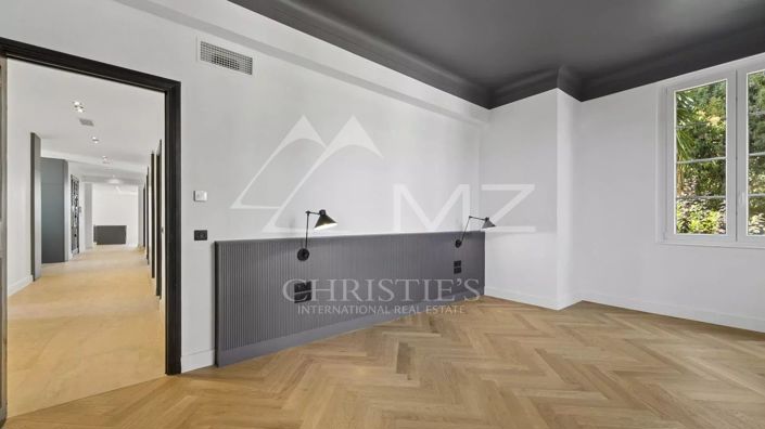 Image No.12-4 Bed Apartment for sale