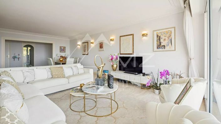 Image No.11-1 Bed Apartment for sale