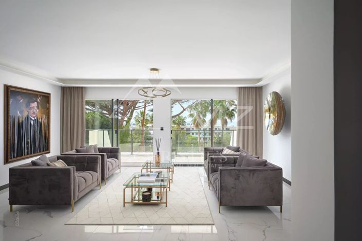 Image No.14-4 Bed Apartment for sale