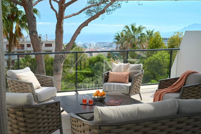 Image No.17-4 Bed Apartment for sale