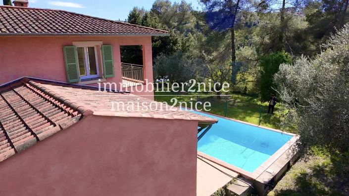 Image No.2-4 Bed House for sale