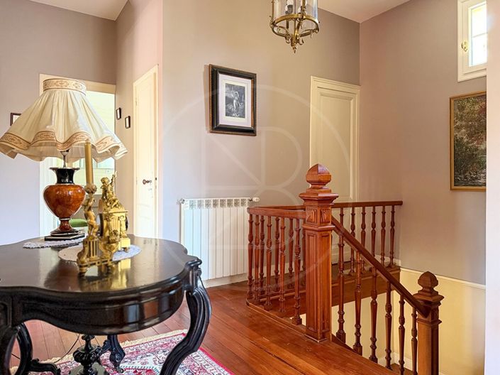 Image No.13-6 Bed House for sale