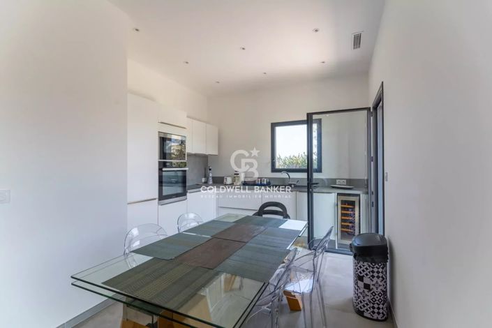 Image No.6-Apartment for sale