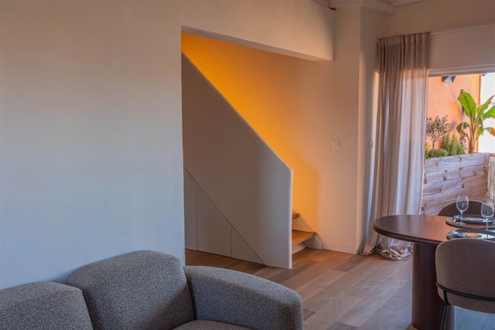 Image No.10-2 Bed Apartment for sale