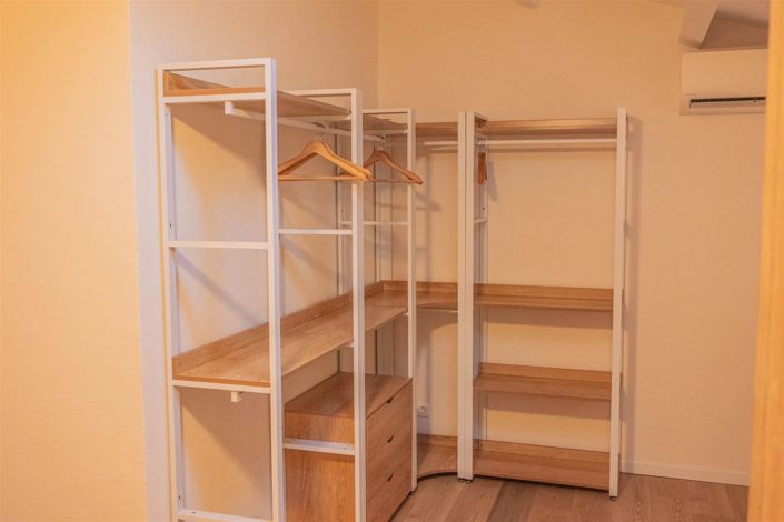 Image No.16-2 Bed Apartment for sale