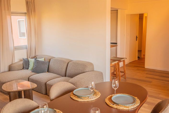 Image No.19-2 Bed Apartment for sale