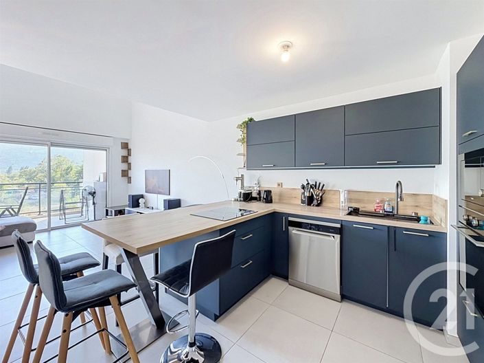 Image No.4-3 Bed Apartment for sale