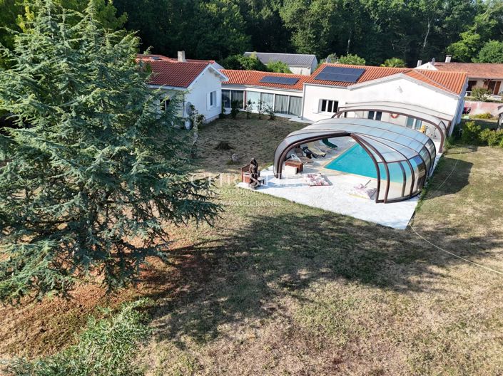 Image No.2-5 Bed House for sale