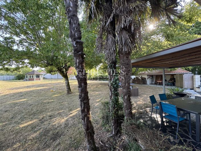 Image No.23-5 Bed House for sale