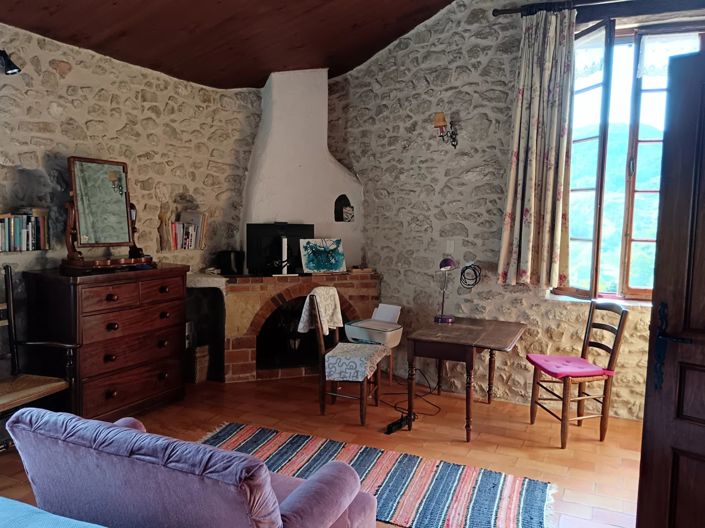 Image No.15-2 Bed House for sale