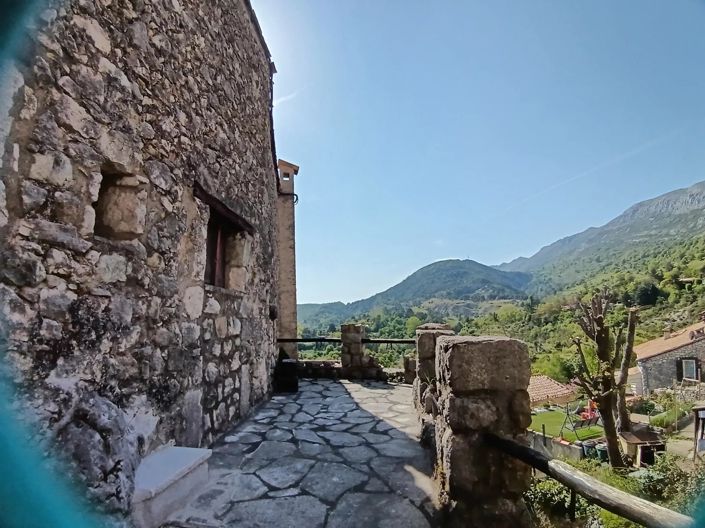 Image No.16-2 Bed House for sale