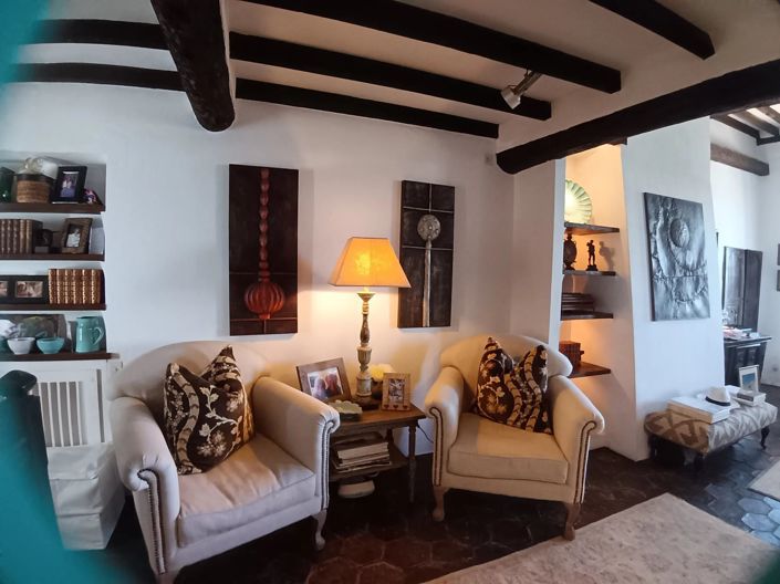 Image No.8-1 Bed House for sale
