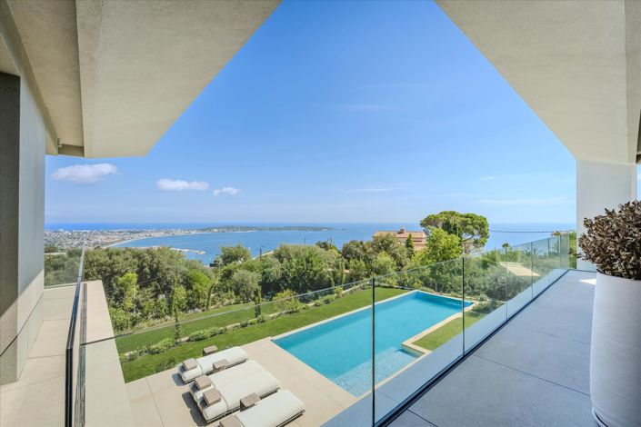 Image No.31-5 Bed House for sale