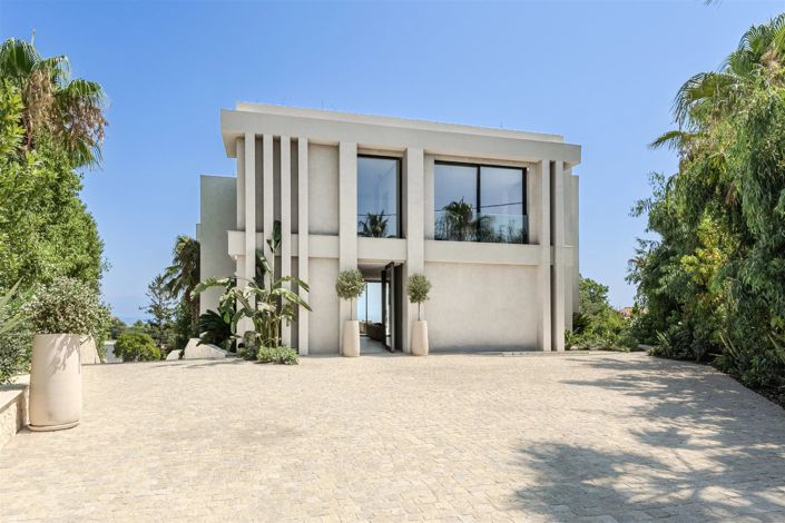 Image No.34-5 Bed House for sale