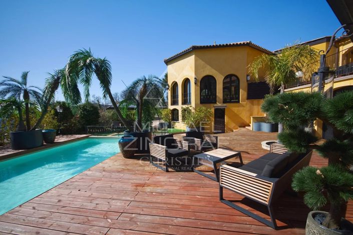 Image No.12-6 Bed House for sale