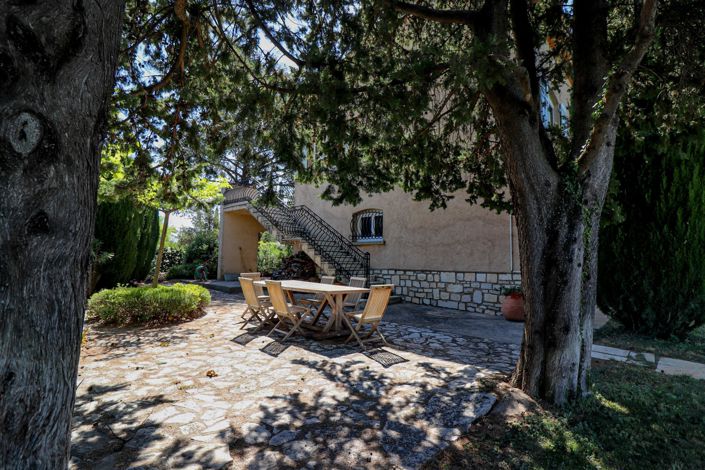 Image No.34-5 Bed House for sale