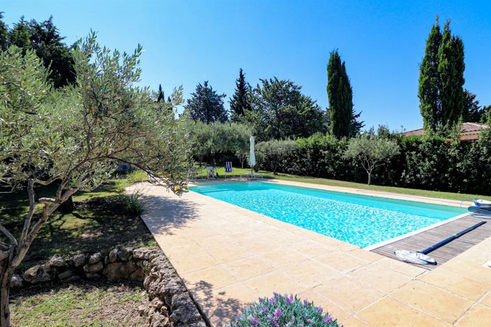 Image No.35-5 Bed House for sale