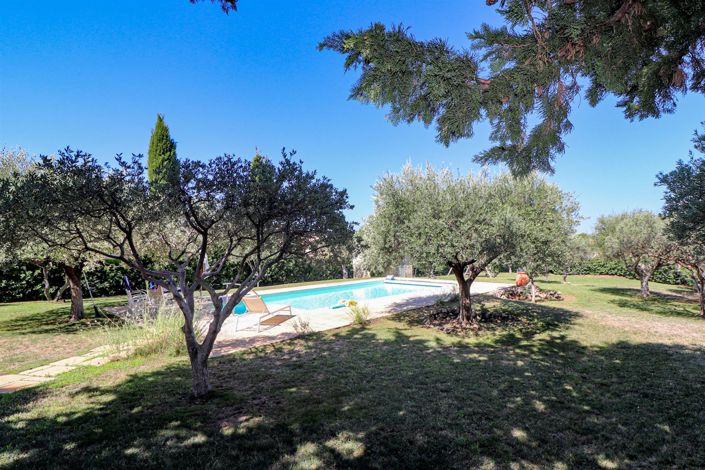 Image No.36-5 Bed House for sale