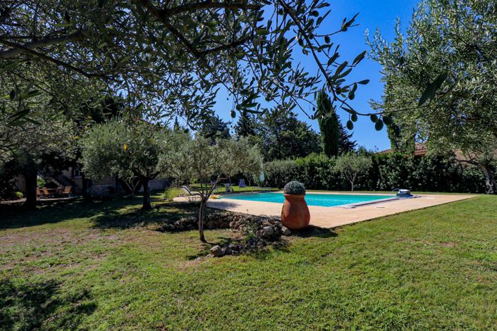 Image No.37-5 Bed House for sale