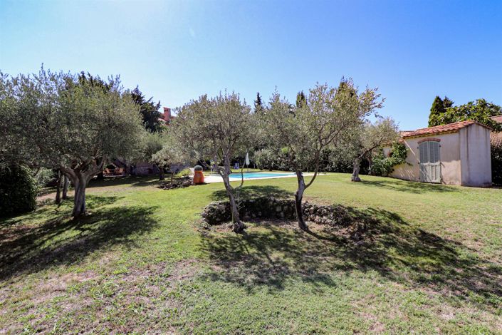 Image No.38-5 Bed House for sale
