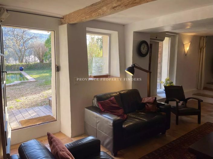 Image No.22-6 Bed House for sale