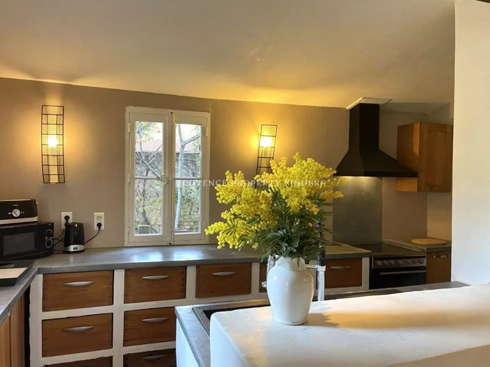 Image No.26-6 Bed House for sale