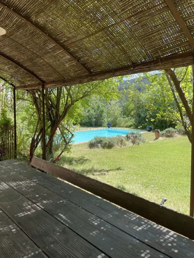 Image No.27-6 Bed House for sale