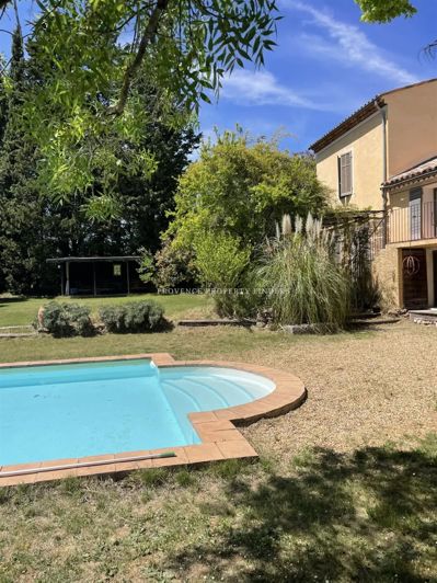 Image No.32-6 Bed House for sale