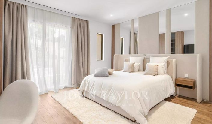 Image No.19-5 Bed House for sale