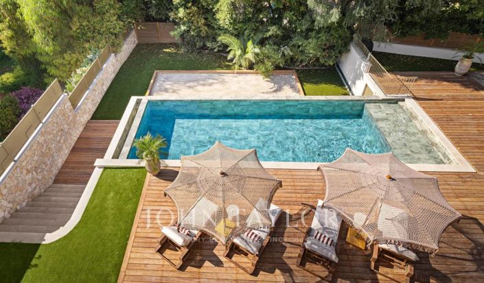 Image No.4-5 Bed House for sale