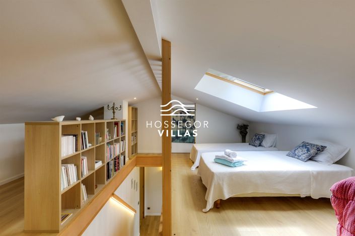Image No.16-5 Bed House for sale