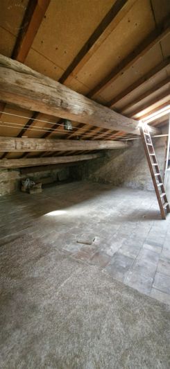 Image No.10-2 Bed House for sale