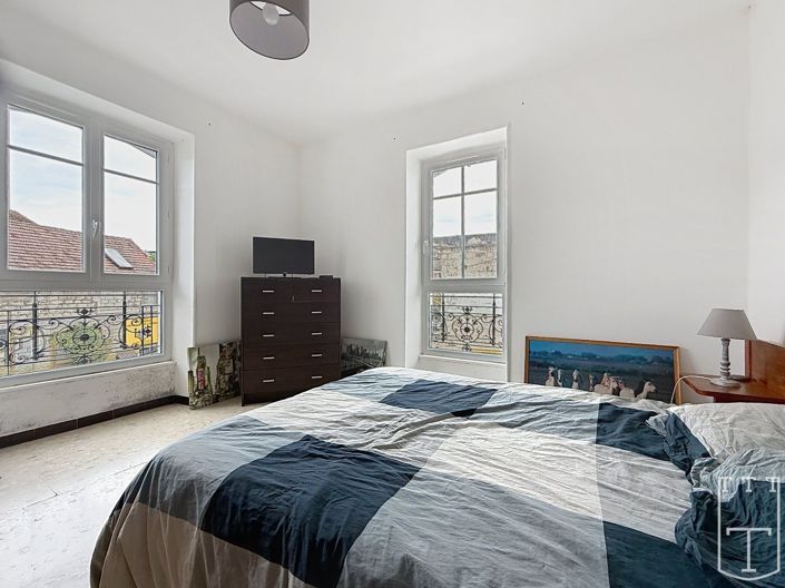 Image No.20-4 Bed Apartment for sale