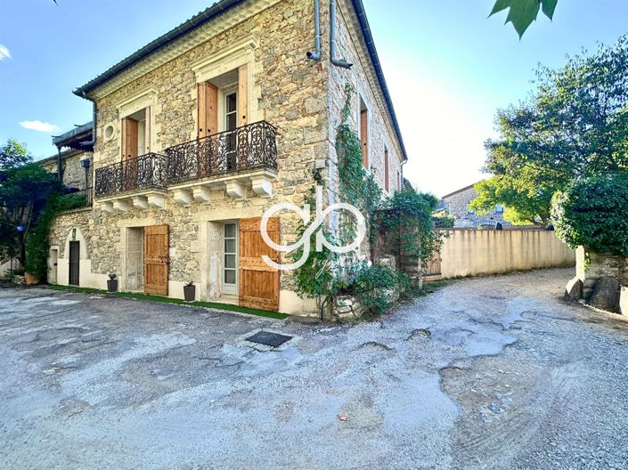 Image No.2-6 Bed House for sale